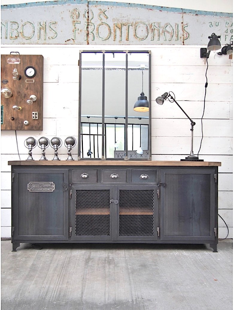 Meuble buffet vintage industriel métallique 4 portes