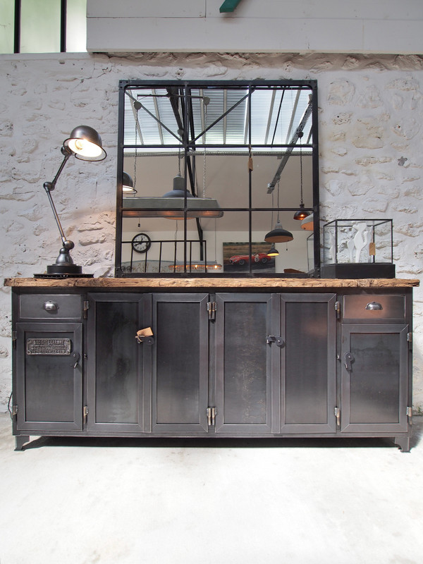 Buffet industriel vintage